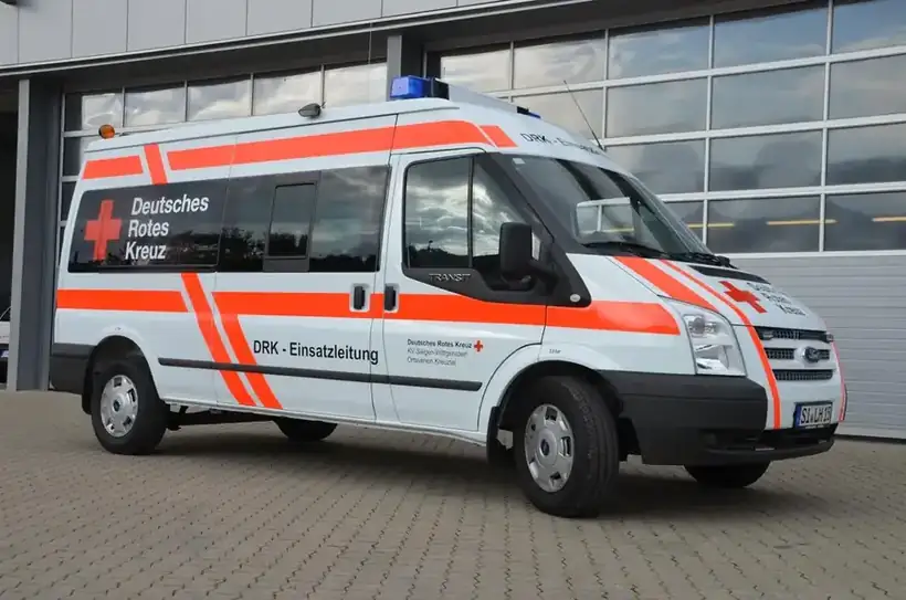 DRK Krankentransport Einsatzleitung – Einsatz- & Sonderfahrzeuge von Münch Werbetechnik Siegen
