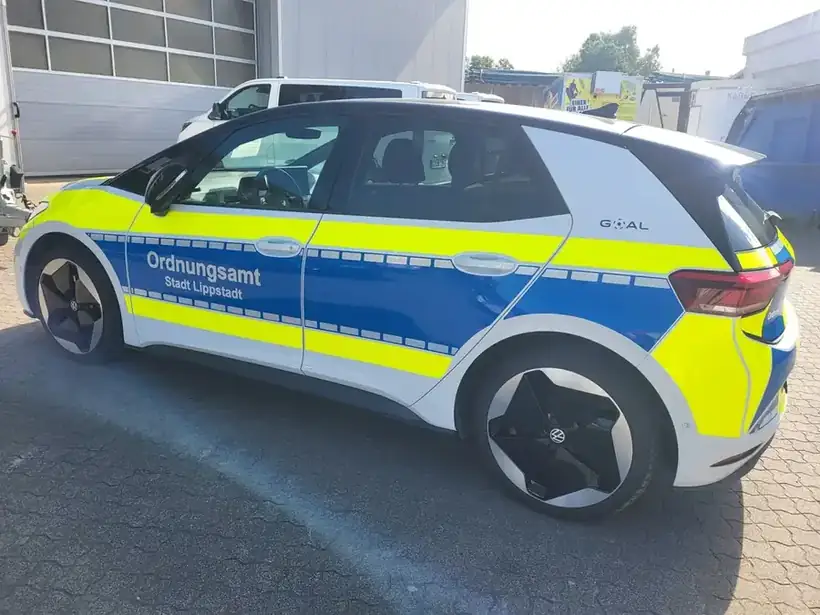 VW ID.3 Ordnungsamt Folierung – Einsatz- & Sonderfahrzeuge von Münch Werbetechnik Siegen