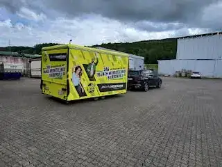 Bierwagen Anhänger – Fahrzeugbeschriftung von Münch Werbetechnik Siegen