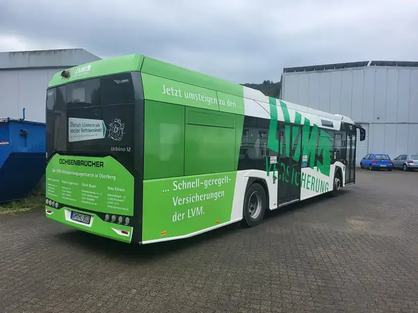 Bus LVM Versicherung – Fahrzeugbeschriftung von Münch Werbetechnik Siegen