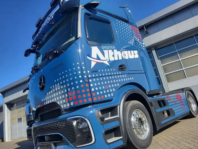 LKW Spedition Althaus – Fahrzeugbeschriftung von Münch Werbetechnik Siegen