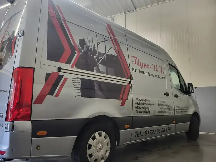 Sprinter Fiber-W.J. Gebäudereinigung – Fahrzeugbeschriftung von Münch Werbetechnik Siegen