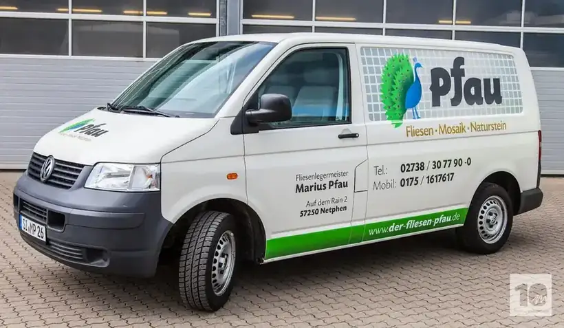 VW T5 Pfau Naturstein – Fahrzeugbeschriftung von Münch Werbetechnik Siegen