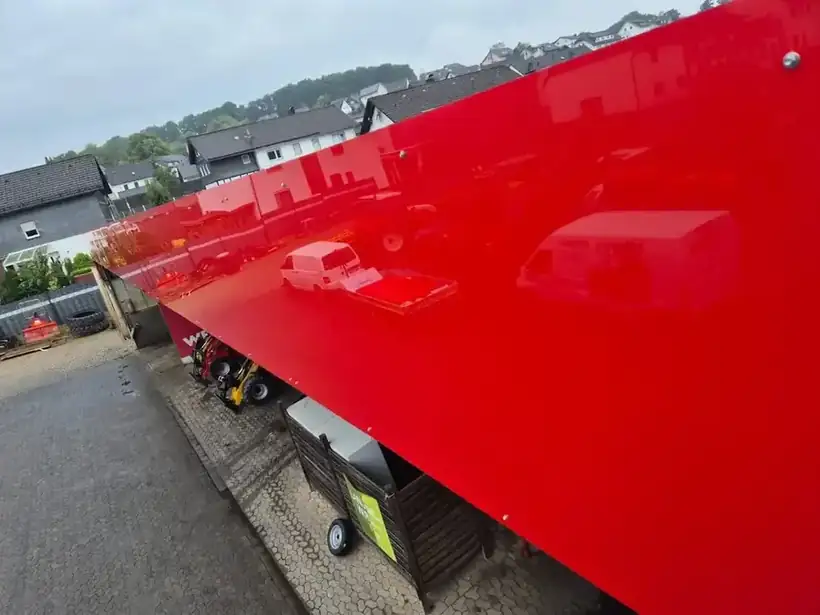 rote Fassadenblende Buchen – Glas, Fassade & Gebäude von Münch Werbetechnik Siegen
